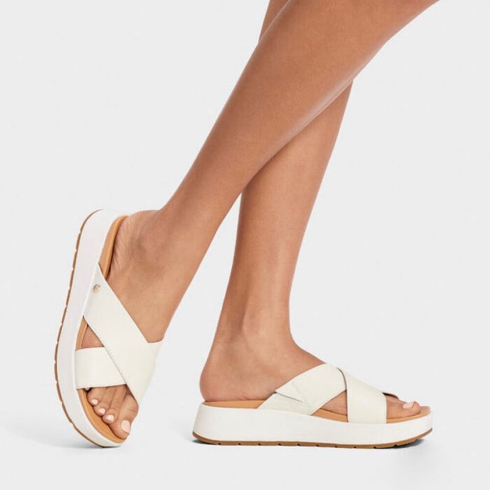 UGG Emily white leather criss cross platform slide sandals women’s 9.5